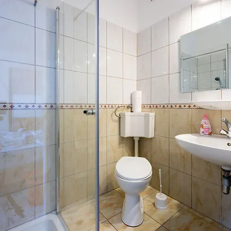 アパート Renoviertes Studio-apartment Nur 120 Meter Zum Mit Meerblick